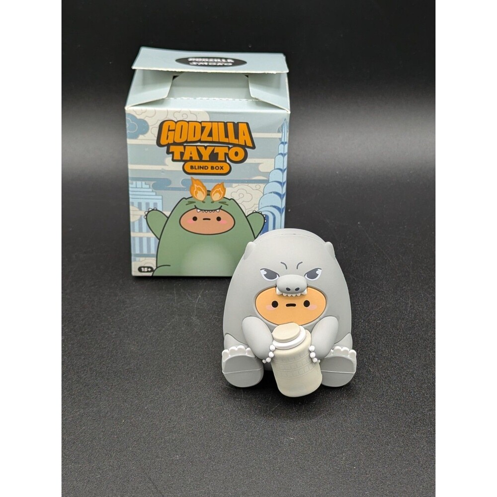 Smoko x Godzilla Tayto Blind Box: Grey Godzilla Figure